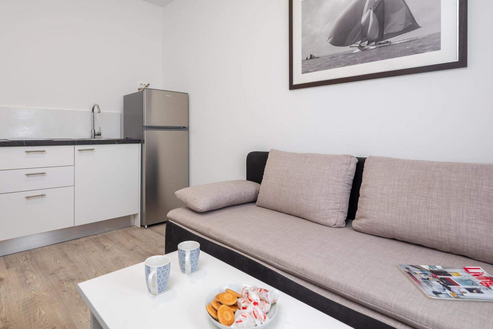 Beachfront Apartments Providenca With Free Parking Makarska Luaran gambar