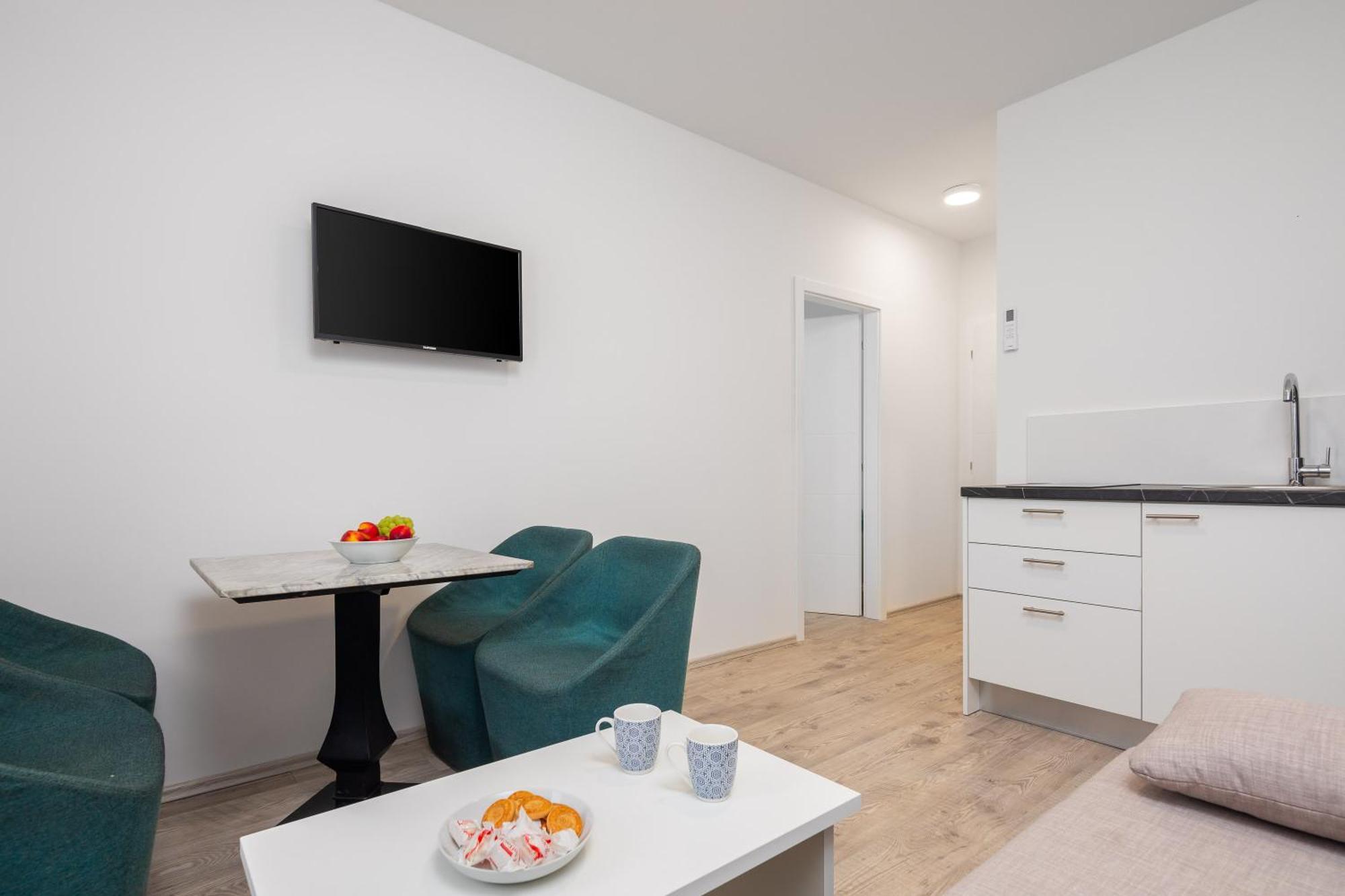 Beachfront Apartments Providenca With Free Parking Makarska Luaran gambar