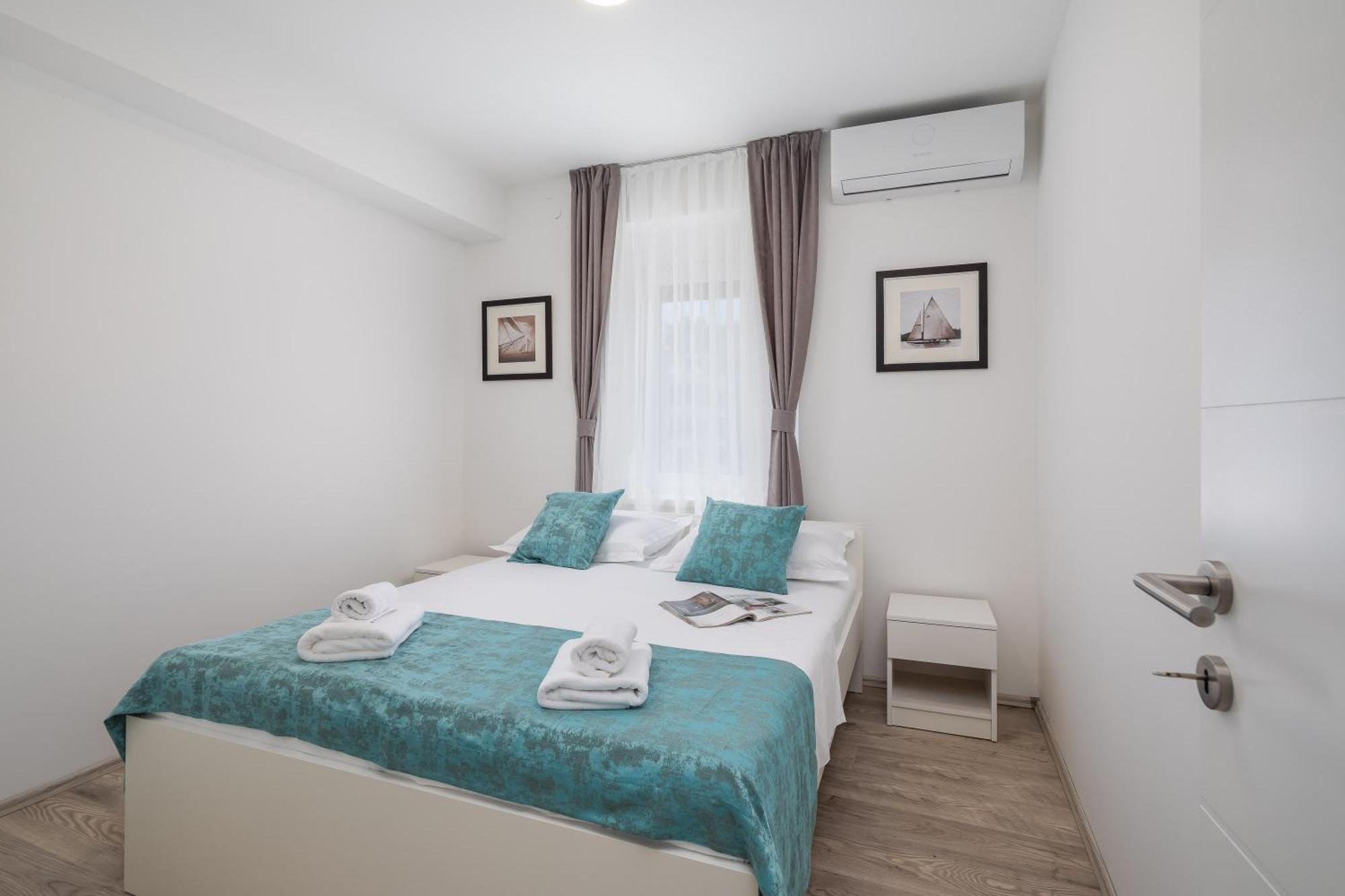 Beachfront Apartments Providenca With Free Parking Makarska Luaran gambar
