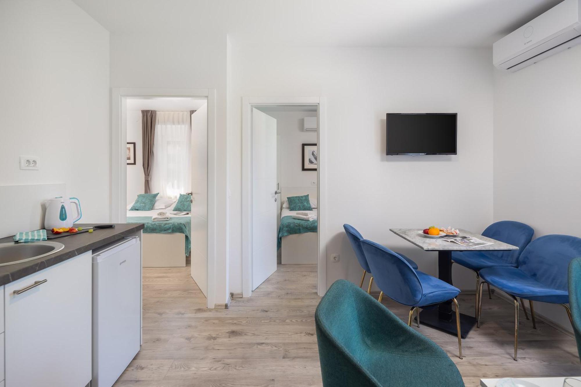 Beachfront Apartments Providenca With Free Parking Makarska Luaran gambar