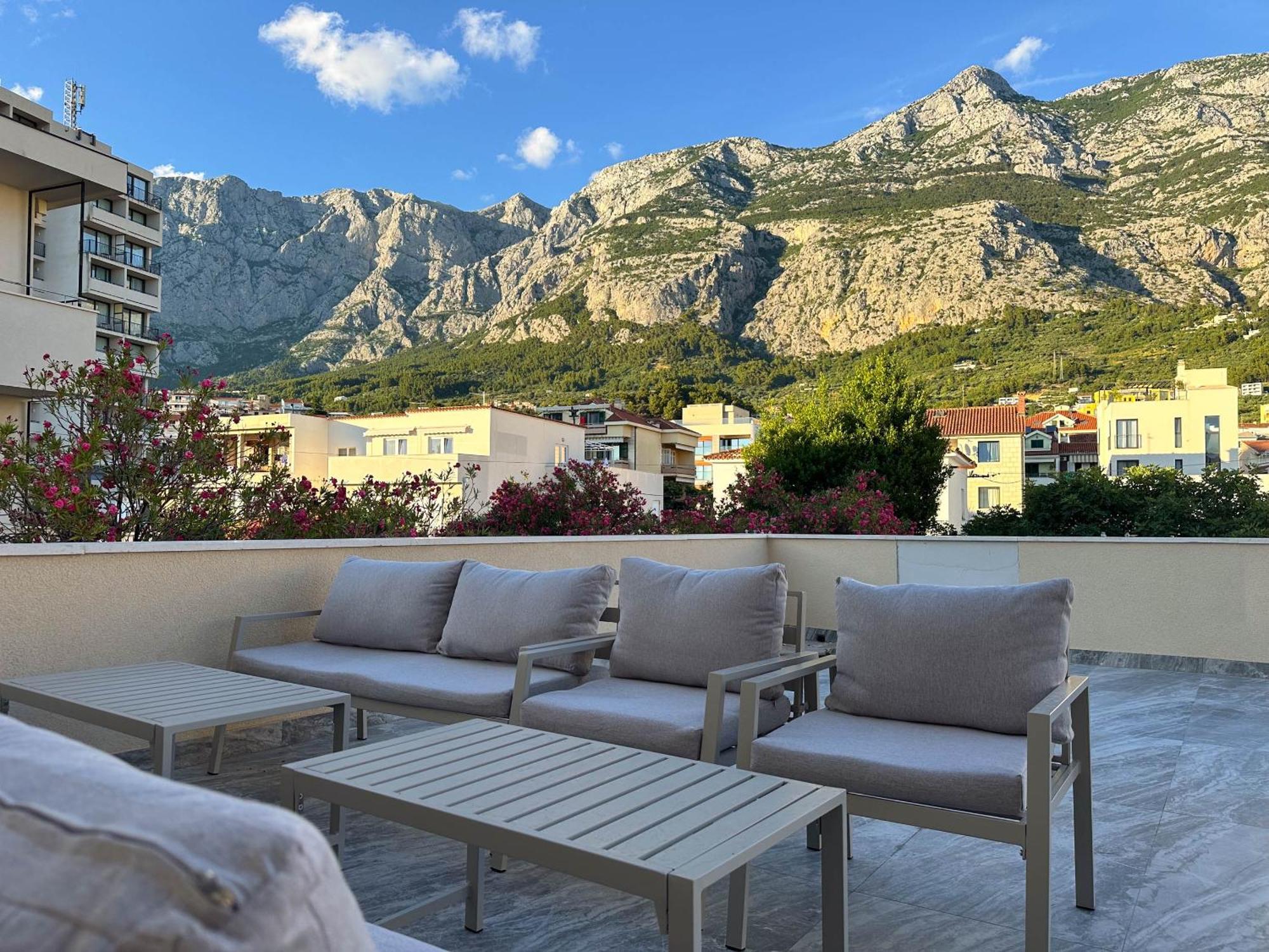 Beachfront Apartments Providenca With Free Parking Makarska Luaran gambar